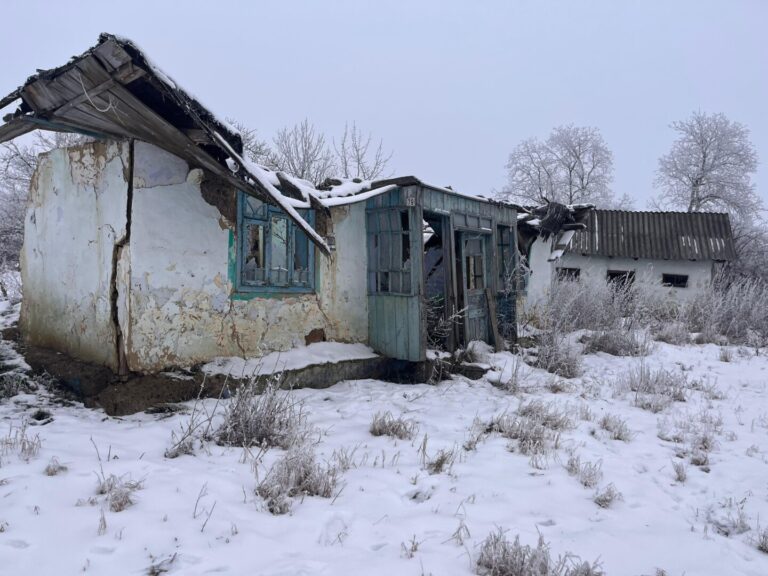 FOTO | Sindicatul Europol publică fotografii de la adrese la care se presupune că ar locui persoanele din Moldova, Ucraina şi Rusia care au cerut documente româneşti în baza unor acte false