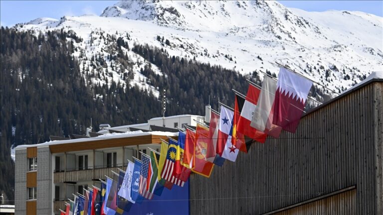 Bloomberg: Oficialii danezi nu vor participa la Forumul de la Davos pe fondul escaladării conflictului cu SUA în privinţa Groenlandei