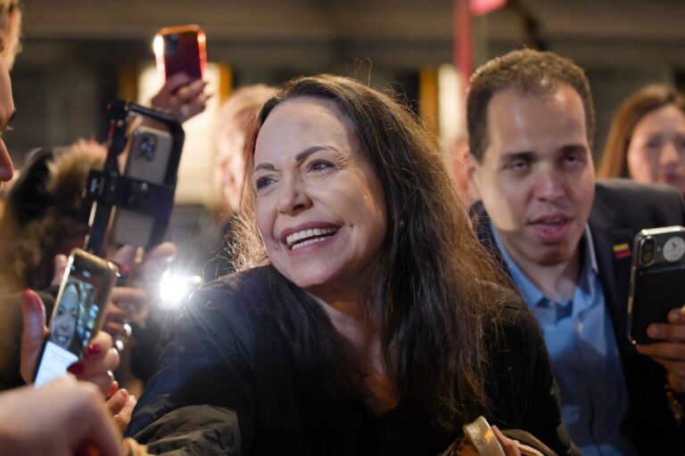 Donald Trump se va întâlni cu Maria Corina Machado şi spune că ar fi o „onoare” ca ea să-i acorde premiul Nobel