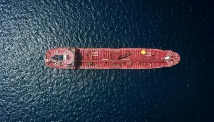 Franța a sechestrat în Mediterana un petrolier din „flota din umbră” a Rusiei