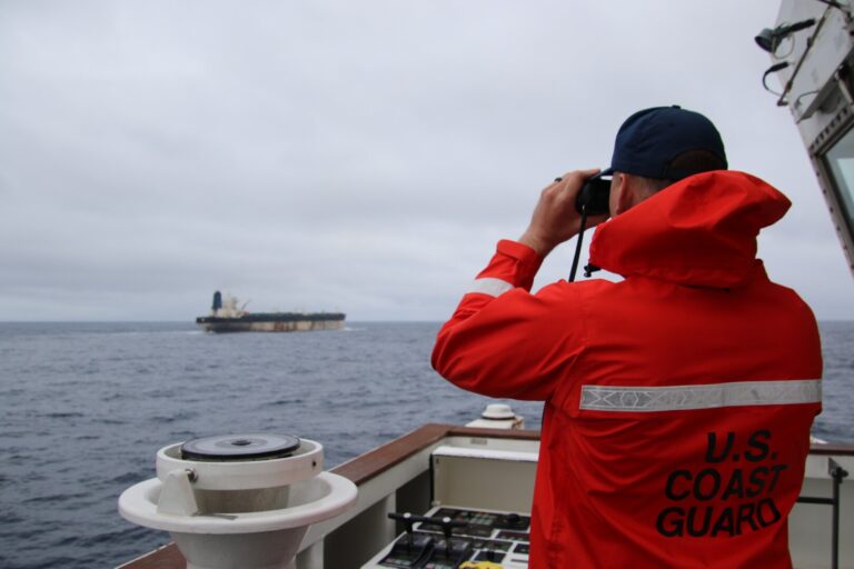 SUA au capturat, cu sprijin operativ britanic, petrolierul rusesc „Marinera”. Un alt petrolier, capturat în Caraibe. Rusia protestează
