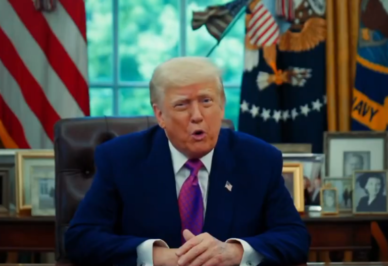 AFP: Trump dă asigurări că SUA conduc Venezuela, înaintea înfăţişării lui Maduro la un tribunal la New York