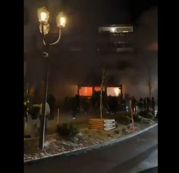 Doliu în Elveția. Aproape 50 de morți în urma unei explozii în noaptea de Revelion