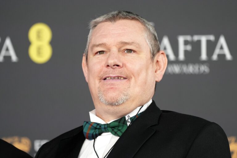 BBC a ordonat o anchetă accelerată privind insulta rasială difuzată la gala premiilor BAFTA