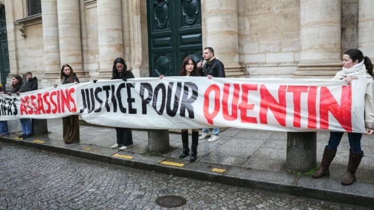 Cazul „Quentin” aprinde spiritele în Franţa. Tânărul activist de extremă dreapta a murit după ce a fost bătut la un miting de militanţi de extremă stânga