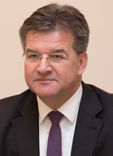 Dosarele Epstein l-au doborât pe consilierul pentru securitate naţională al lui Robert Fico