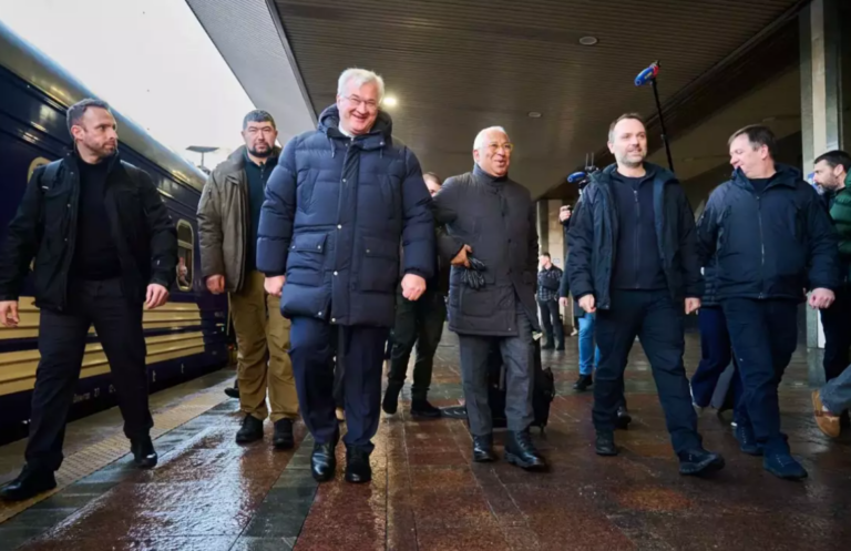 Liderii țărilor nordice și baltice, reuniți în Ucraina la patru ani de război