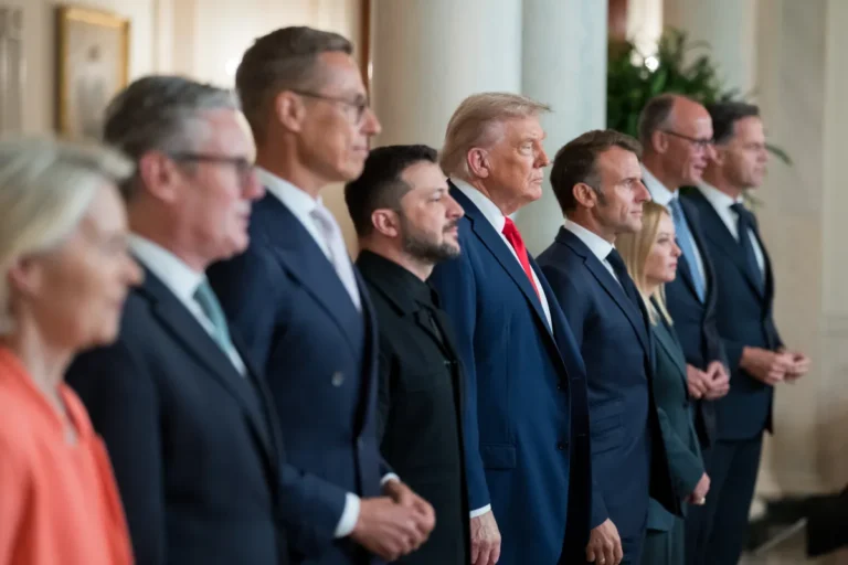 George Friedman | Poate Europa să evolueze dintr-un continent de state mici, divizate și suspicioase într-o putere globală ?