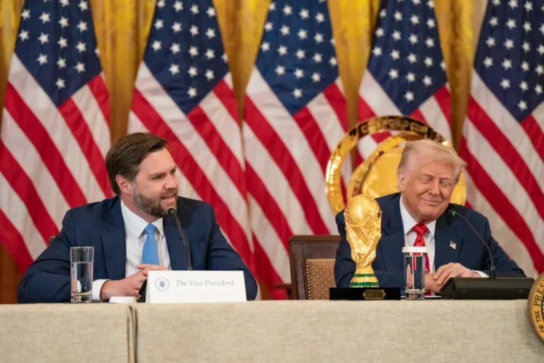 Forța discretă care influențează politica de confruntare cu Europa a lui Trump și Vance