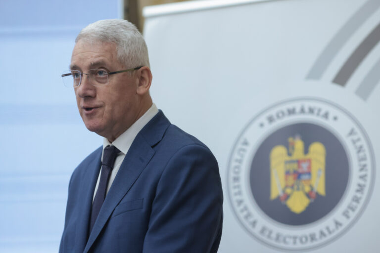 Șeful AEP: În anii electorali, oamenii nu se îmbolnăvesc, pentru că iau bani ca personal tehnic