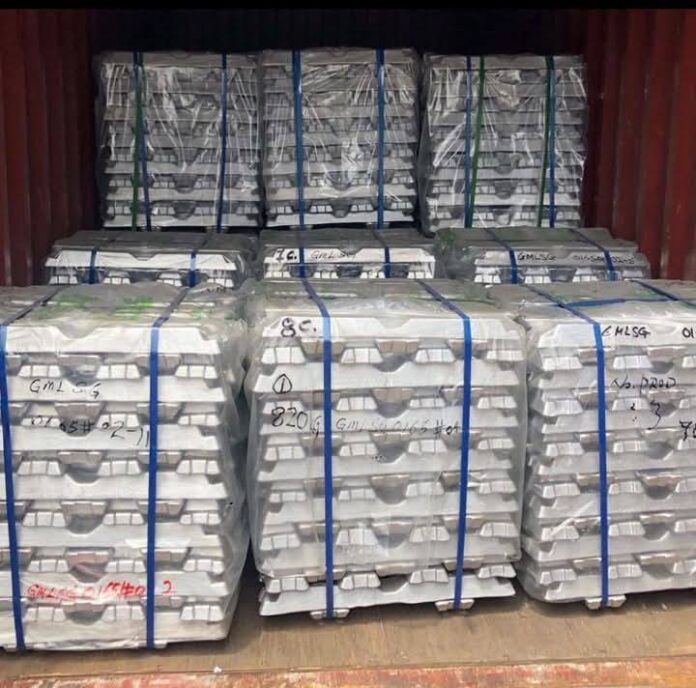 Stocurile de aluminiu se adună în China, războiul din Iran reducând aprovizionarea pe plan global