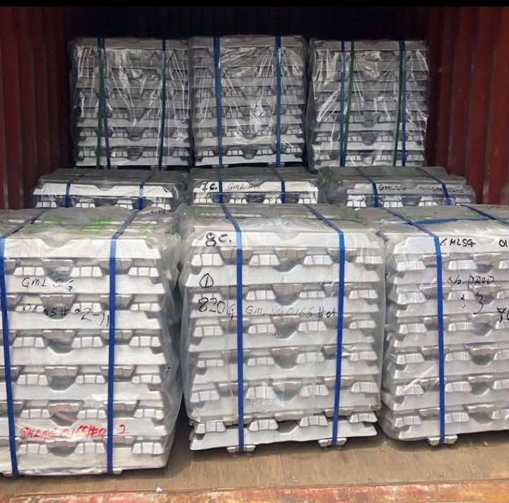 Stocurile de aluminiu se adună în China, războiul din Iran reducând aprovizionarea pe plan global