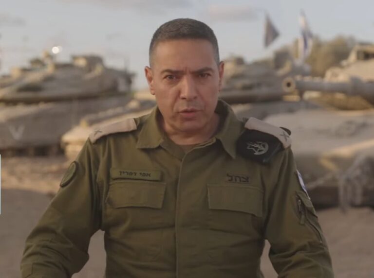 Israelul afirmă că va continua campania împotriva Iranului cel puţin încă trei săptămâni