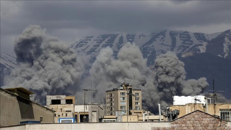 Iran | Loviturile aeriene israeliano-americane au vizat instituția însărcinată cu desemnarea unui nou ghid suprem