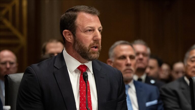 Senatul american confirmă numirea lui Markwayne Mullin, un susţinător al lui Trump, în funcţia de secretar al Departamentului Securităţii Interne