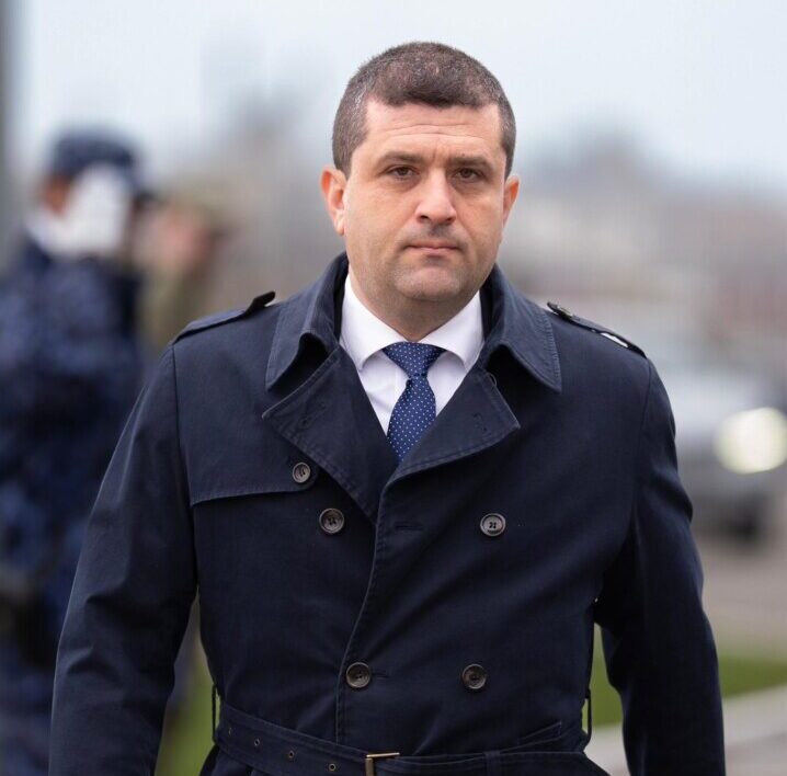 Radu Miruță, discuție cu președintele Comitetului Militar al NATO despre importanța creșterii investițiilor în apărare