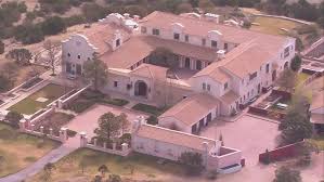 Percheziţie la ranch-ul Zorro al lui Epstein, în New Mexico, în urma redeschiderii unei anchete penale