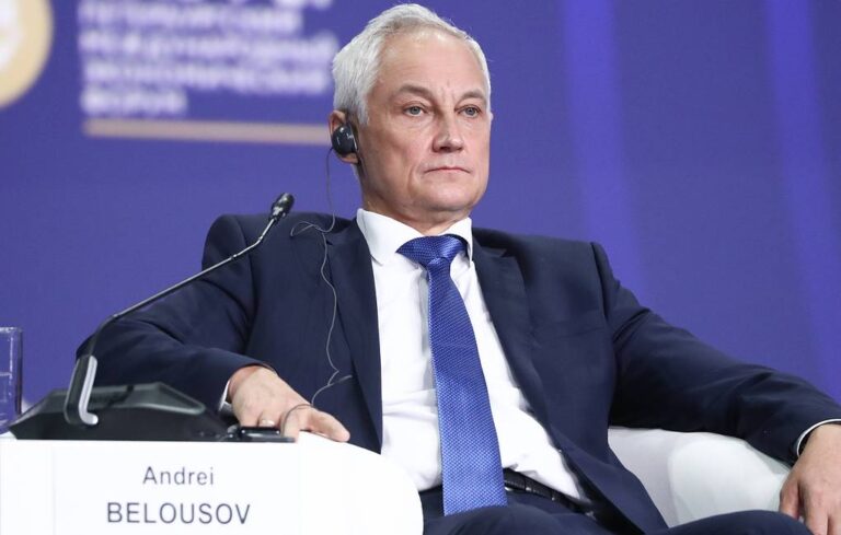 La Moscova, omul invizibil invizibil își mută piesele
