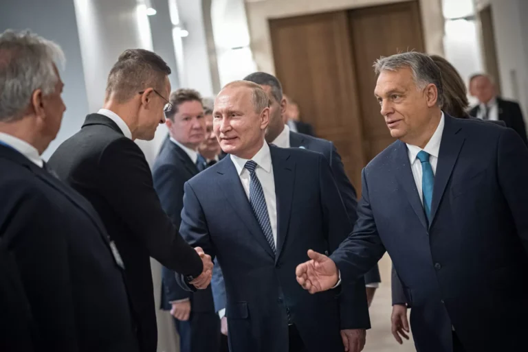 Ministrul ungar de Externe, acuzat că distruge documente privind relația cu Rusia
