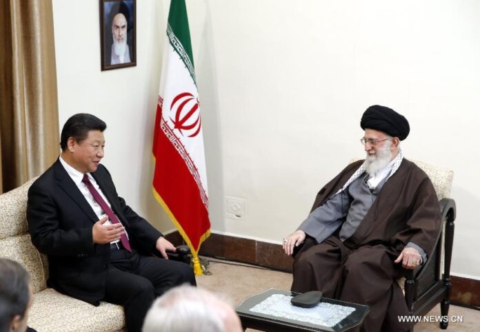 Iată de ce își păstrează China calmul în privința războiului din Iran
