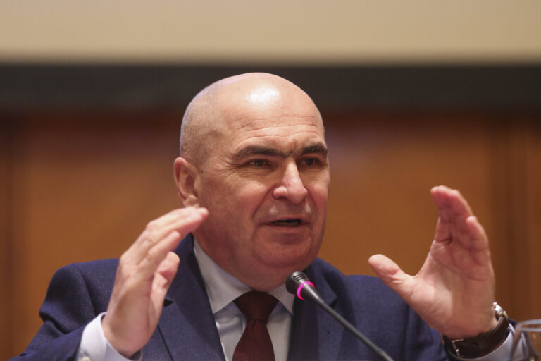 Bolojan, despre mini-reactoarele nucleare de la Doiceşti: Acest proiect are nişte probleme