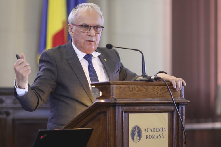 Academicianul Marius Andruh, noul președinte al Academiei Române