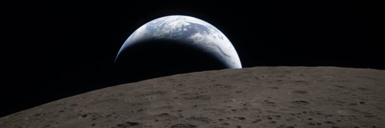 NASA a publicat fotografia unui apus al Pământului realizată de astronauții misiunii Artemis II