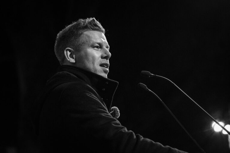 Peter Magyar anunță că Viktor Orban l-a felicitat pentru victorie
