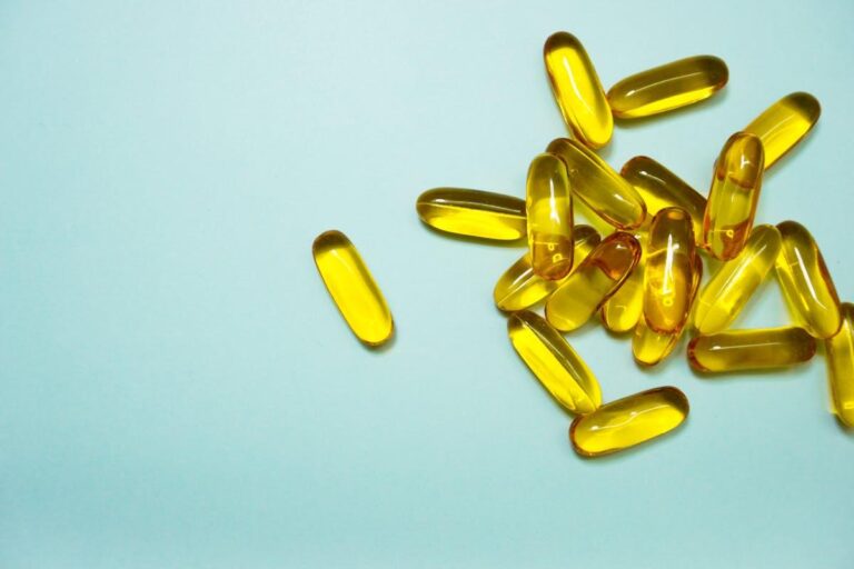Ce să alegi pentru sănătatea inimii, Omega-3 din ulei de pește sau din ulei de krill? TOP 7 suplimente recomandate pentru sănătatea cardiovasculară în 2026