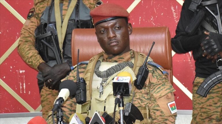 VIDEO | Burkina Faso rupe relațiile diplomatice cu Franța