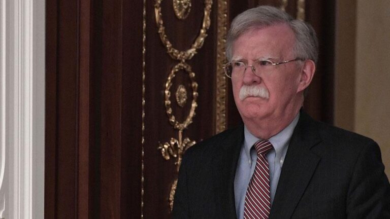 John Bolton, aliat al lui Trump și apoi adversar, pledează vinovat pentru păstrarea de documente secrete