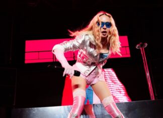 VIDEO | Madonna – concert surpriză de 15 de minute la New York