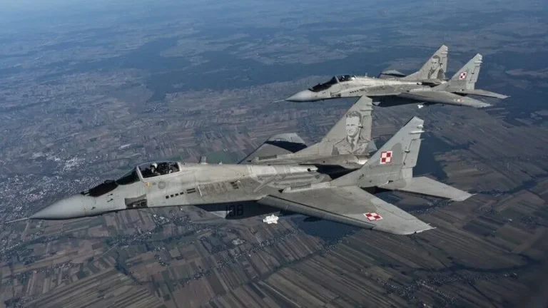Tensiuni între Varșovia și Kiev. Polonia renunţă să mai dea Ucrainei ultimele sale avioane MiG-29