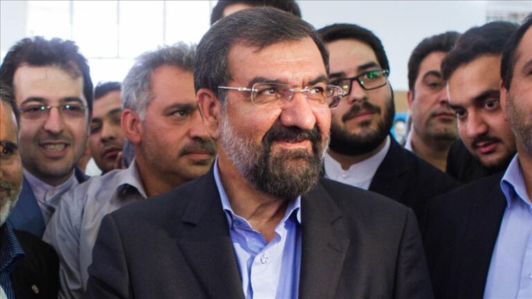 Consilier al liderului suprem al Iranului: Negocierile cu SUA sunt blocate din cauza a 24 de miliarde de dolari reprezentând active iraniene îngheţate