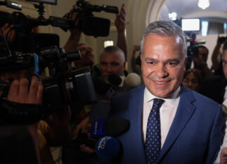 Tabăra Veștea: Excluderile anunțate în PNL nu produc efecte