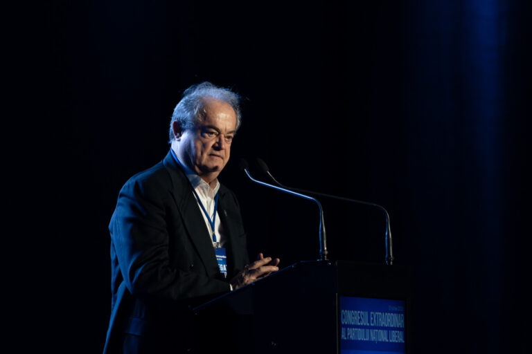 Vasile Blaga: Au mai plecat mulți din PNL, praful și pulberea s-a ales de ei