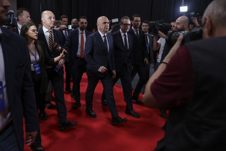 PNL reafirmă decizia de a nu face alianţă cu PSD