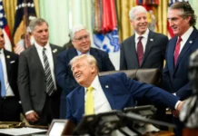 Test de loialitate. Epurările prin care Trump le face un cadou electoral democraților