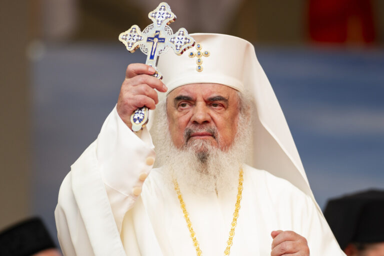 Patriarhul Daniel: Sf. Ioan Botezătorul, ocrotitor al familiilor și ajutor pentru cei care doresc copii