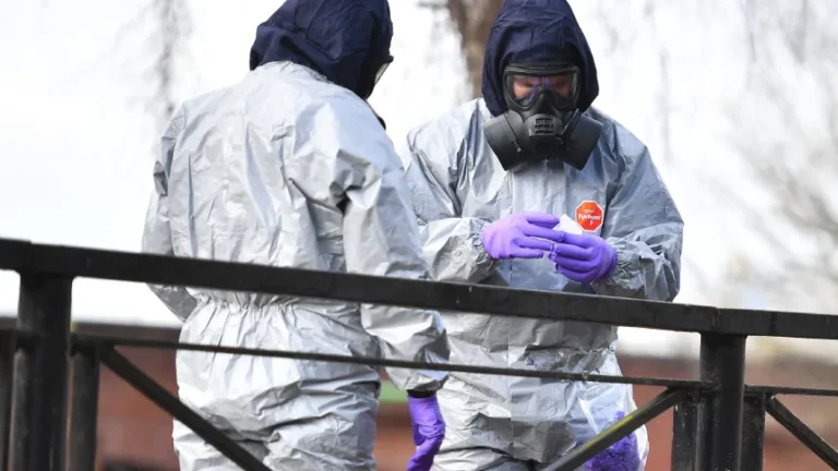 Londra sancţionează două institute ruseşti de cercetare în legătură cu moartea lui Aleksei Navalnîi şi a lui Dawn Sturgess, o victimă colaterală în otrăvirea familiei Skripal