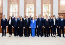 Guvernul condus de premierul Vasile Tofan a depus jurământul de învestire în Republica Moldova