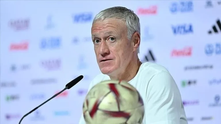 CM 2026: Staful tehnic al Paraguayului ar fi insultat-o pe mama decedată a lui Didier Deschamps