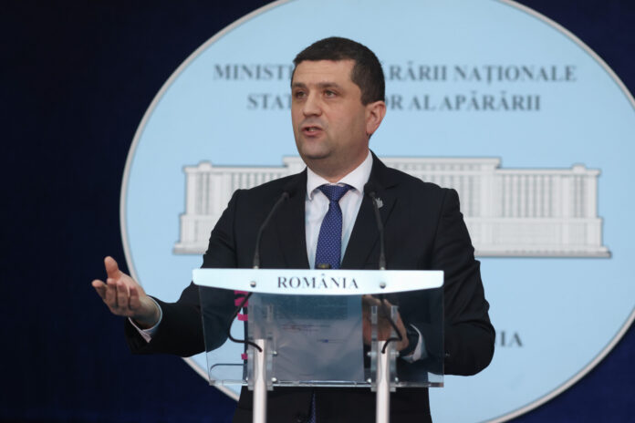 BUCURESTI - MINISTRUL APARARII - CONFERINTA DE PRESA - 2 APR 202