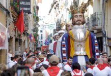 VIDEO | Două persoane rănite grav în timpul ultimei curse cu tauri a festivalului de la Pamplona din acest an