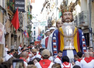 VIDEO | Două persoane rănite grav în timpul ultimei curse cu tauri a festivalului de la Pamplona din acest an