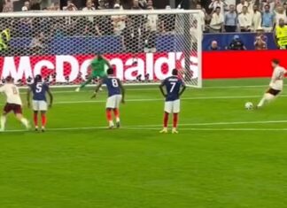 VIDEO | Spania, în finala Cupei Mondiale după ce a învins Franța cu 2-0