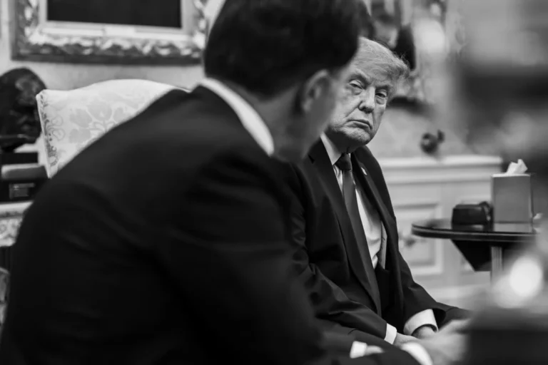 Aliații învață cum să intimideze America