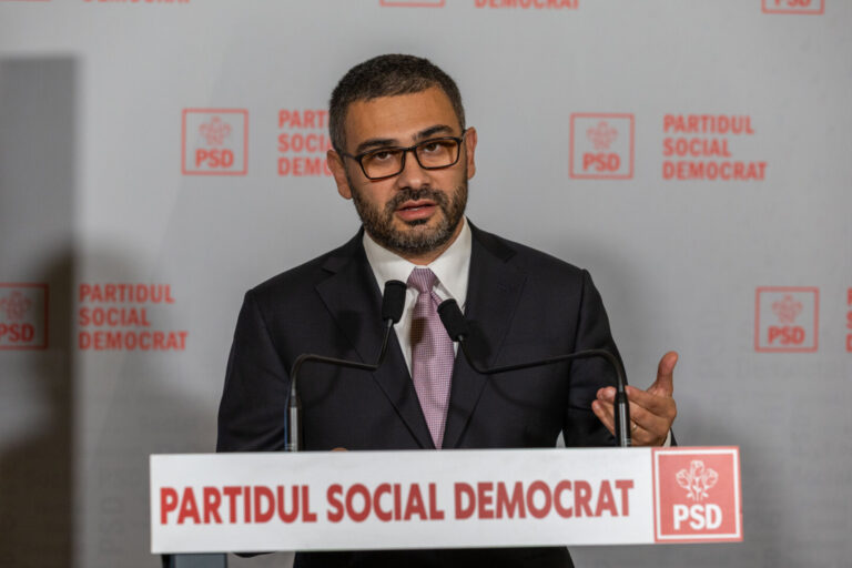 Manole: Am găsit niște probleme în legea salarizării, sunt rezolvabile / Nu căutăm nod în papură