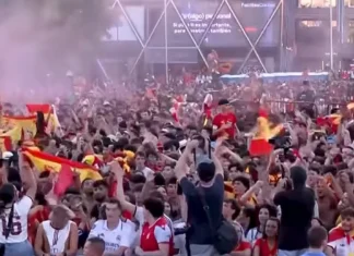 VIDEO | Două milioane de oameni au sărbătorit la Madrid noua campioană mondială Spania